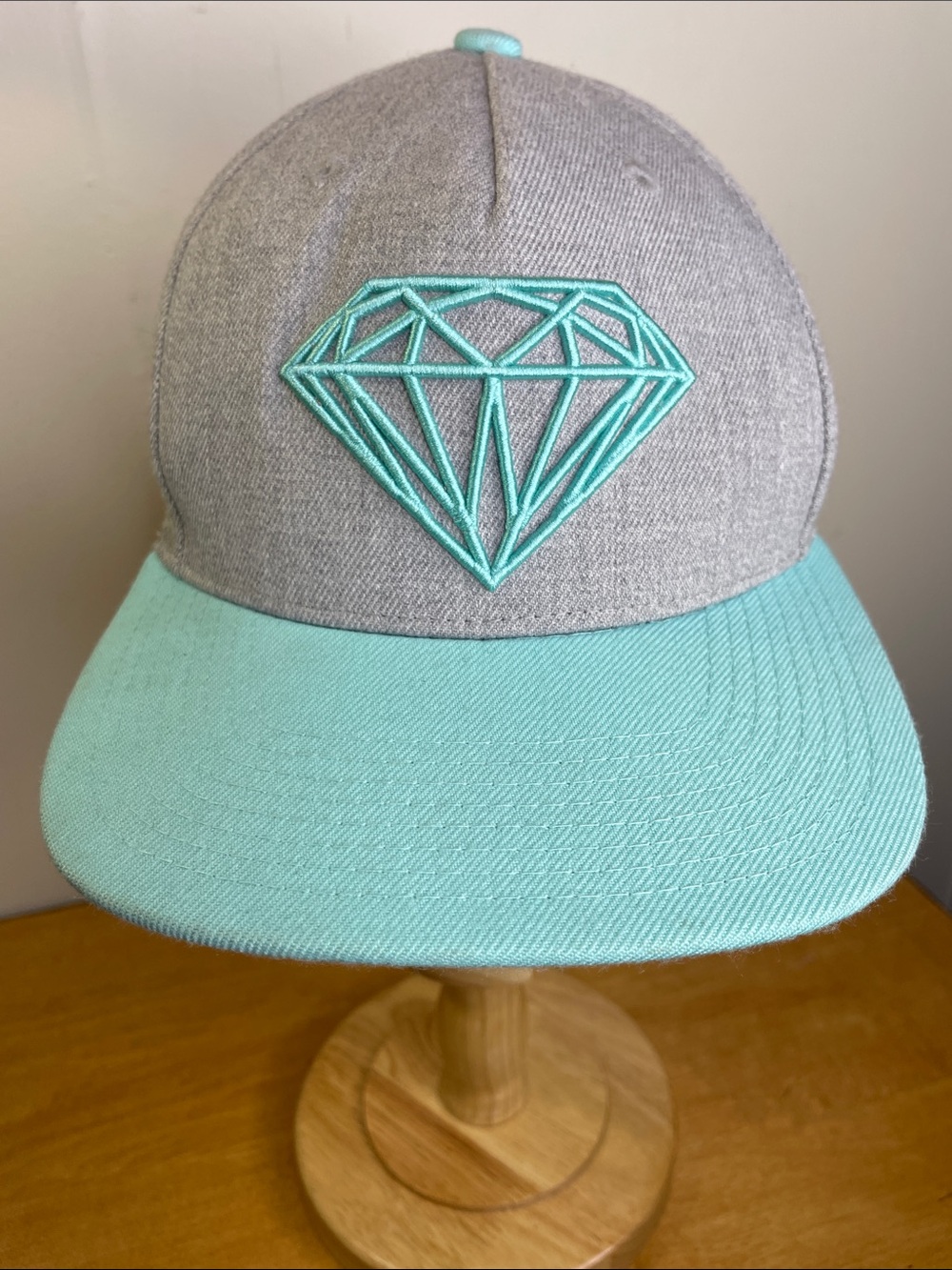Diamond Supply Co. Gray and Mint Snapback Hat